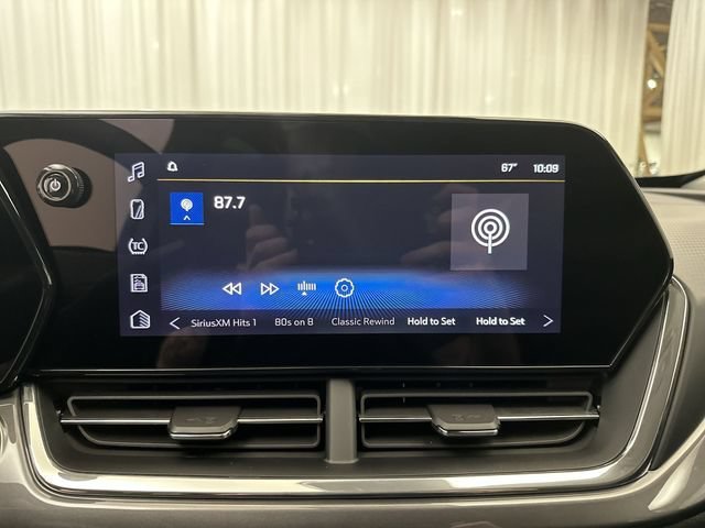 New 2026 Chevrolet Trax ACTIV w/ Driver Confidence Package FWD image 13