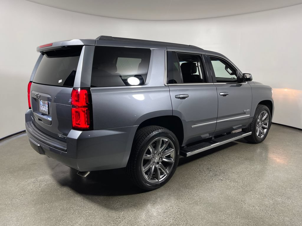 Used 2019 Chevrolet Tahoe LT w/ LT Signature Package RWD image 3