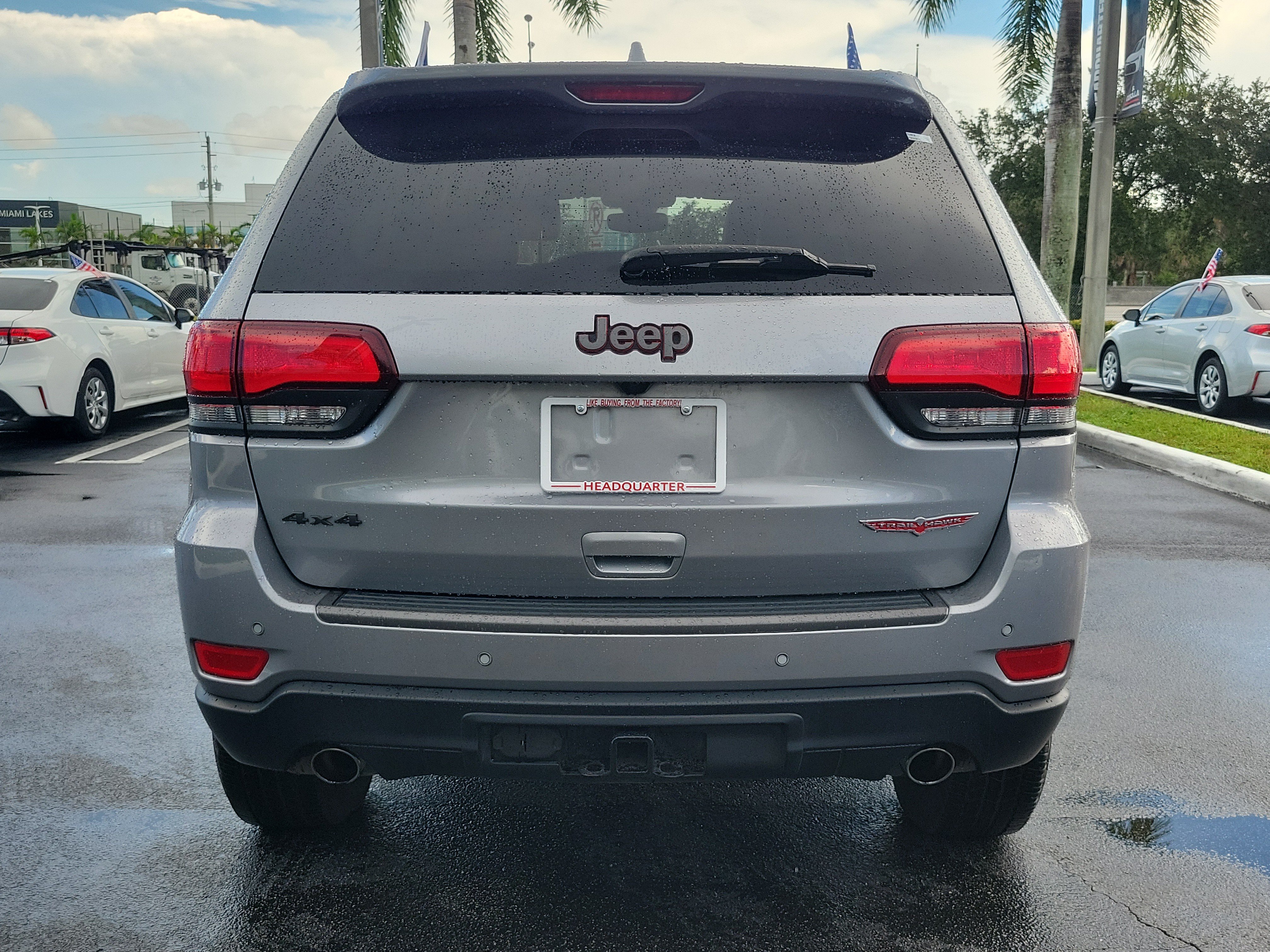 Used 2020 Jeep Grand Cherokee Trailhawk AWD/4WD image 10
