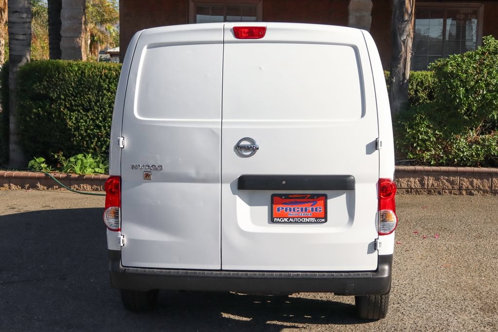 Used 2017 Nissan NV200 S FWD image 9