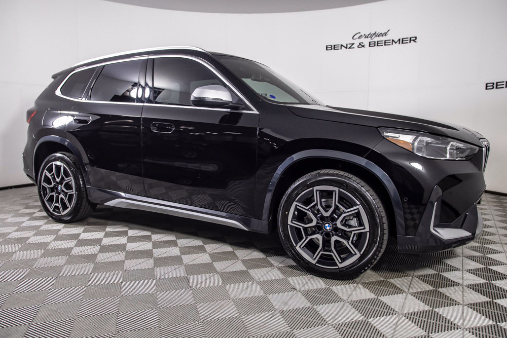 Used 2023 BMW X1 xDrive28i w/ Convenience Package AWD/4WD image 2