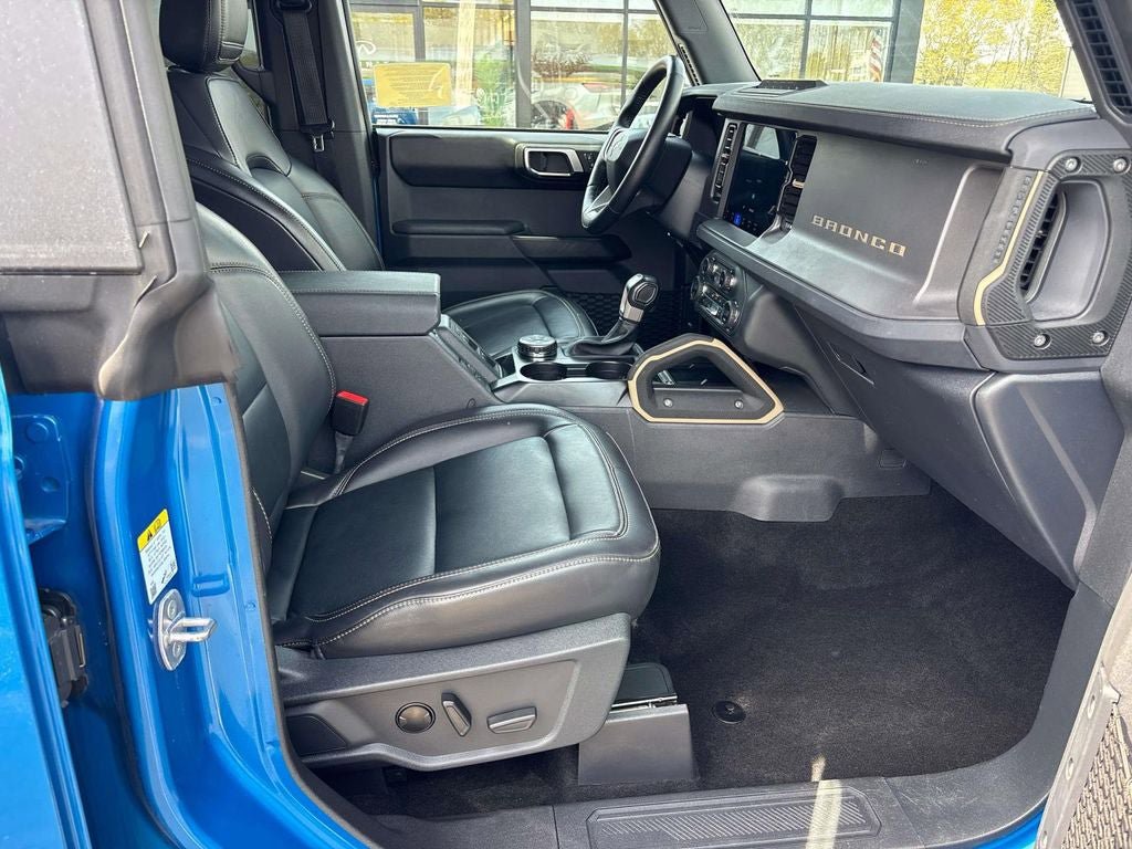 Used 2025 Ford Bronco Badlands AWD/4WD image 16