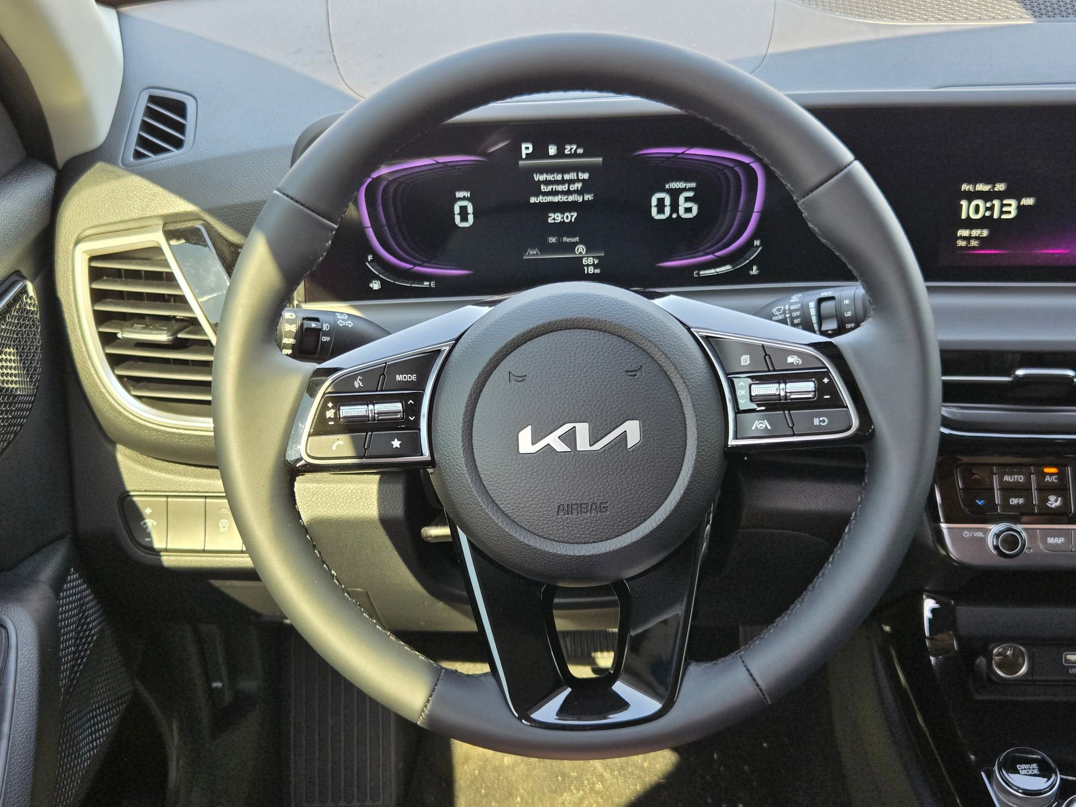New 2026 Kia Seltos S FWD image 25