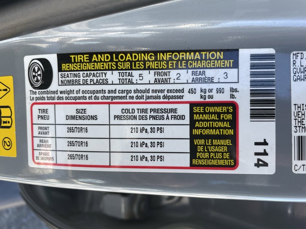 Used 2020 Toyota Tacoma TRD Off-Road image 40