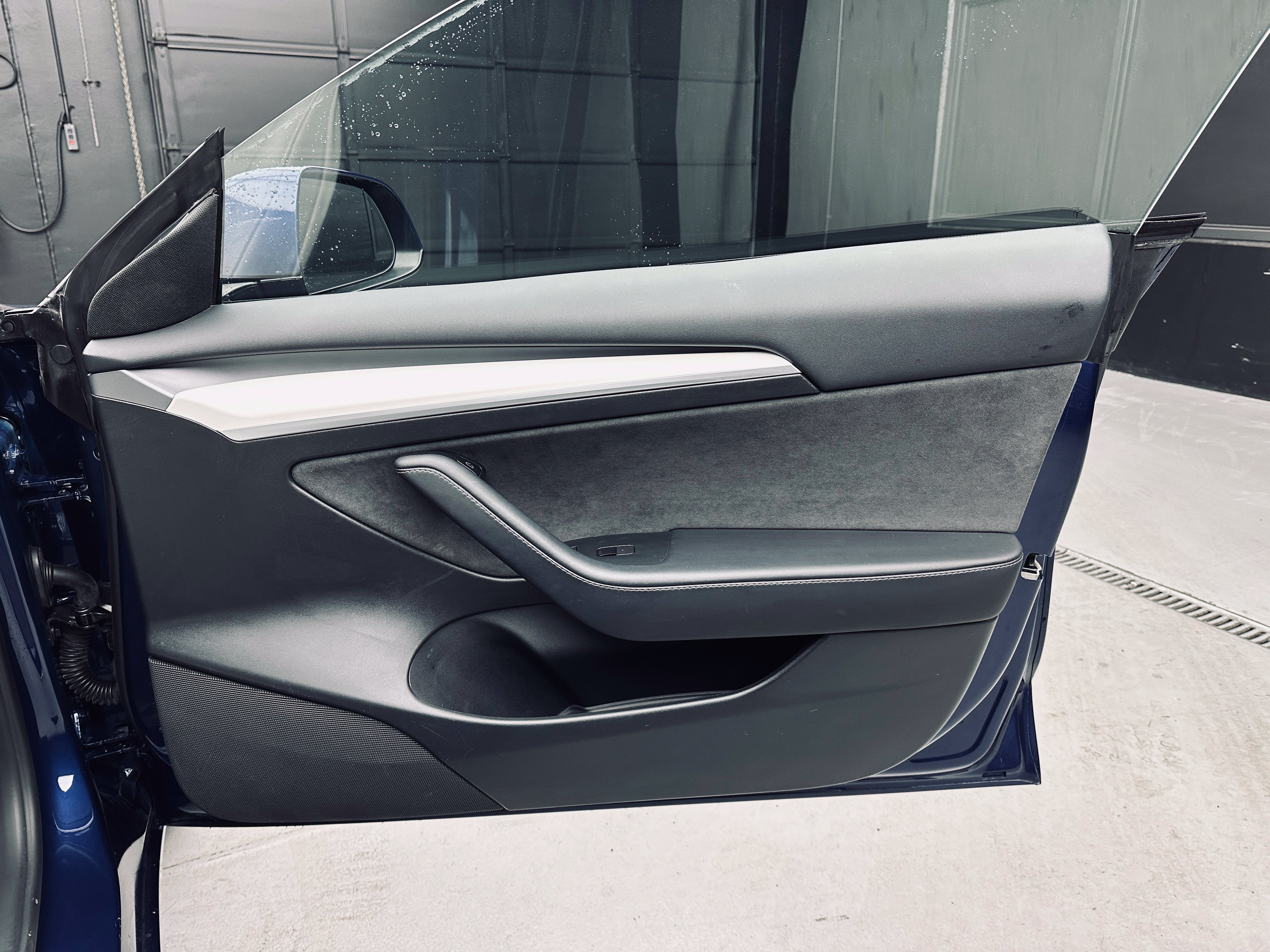 Used 2023 Tesla Model 3 Standard Range RWD image 21