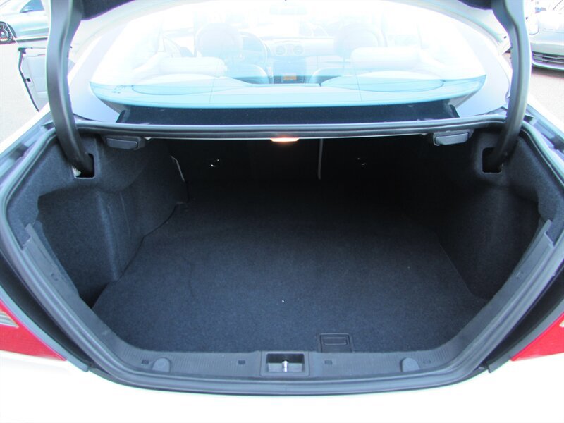 Used 2004 Mercedes-Benz CLK 500 Coupe image 21