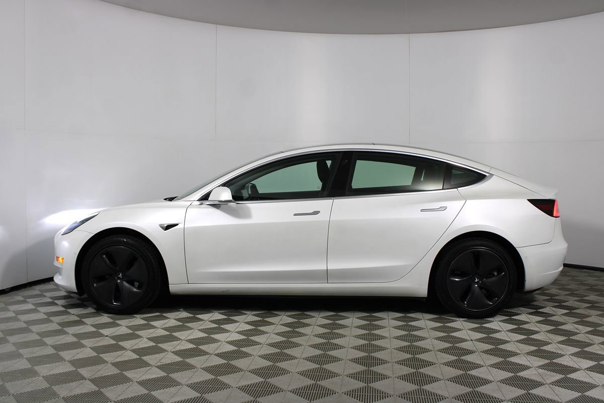 Used 2020 Tesla Model 3 Standard Range Plus image 25