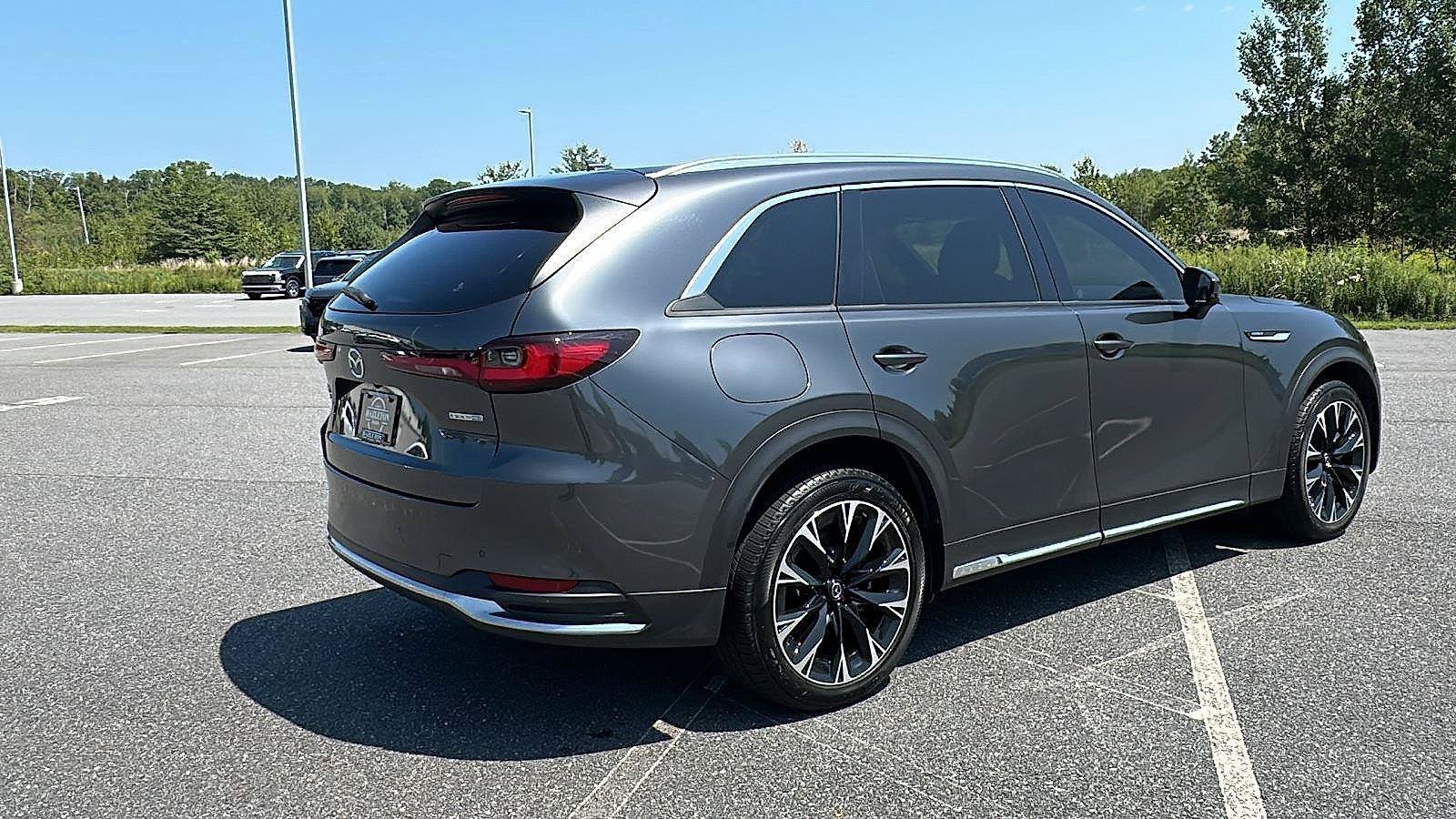 Used 2024 MAZDA CX-90 Plug-In Hybrid w/ Premium Plus AWD/4WD image 7