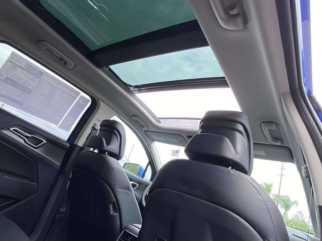New 2026 Kia Sportage EX FWD image 25