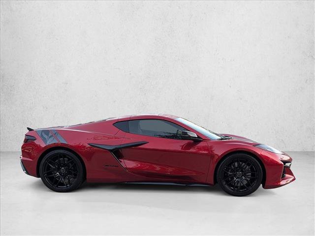 Used 2023 Chevrolet Corvette Z06 w/ Engine Appearance Package RWD image 4