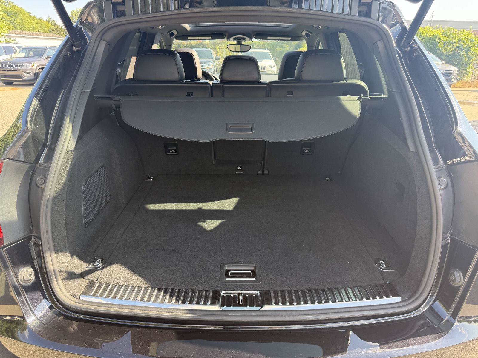Used 2014 Porsche Cayenne S AWD/4WD image 26