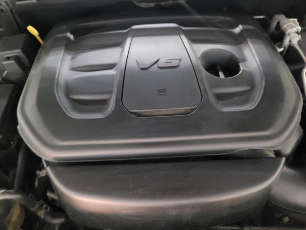 Used 2020 Jeep Grand Cherokee Laredo AWD/4WD image 30