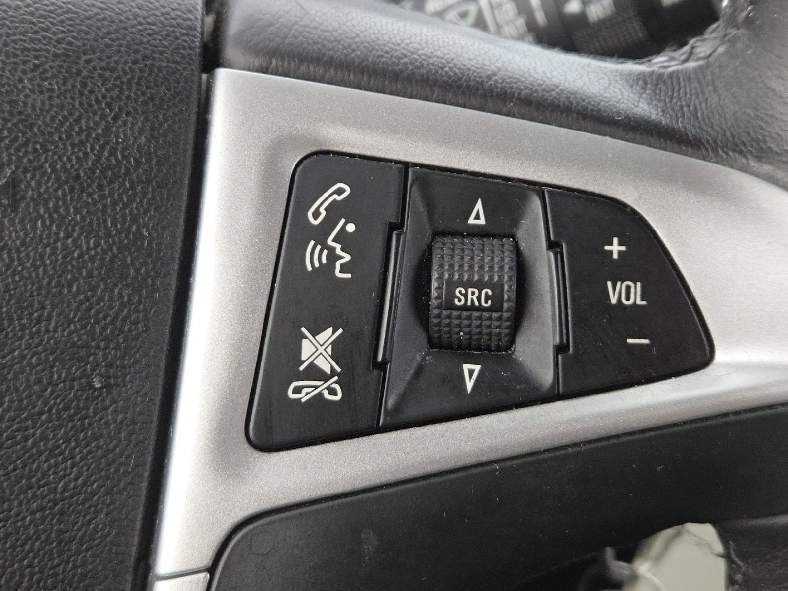 Used 2017 Chevrolet Equinox LT w/ Convenience Package FWD image 30