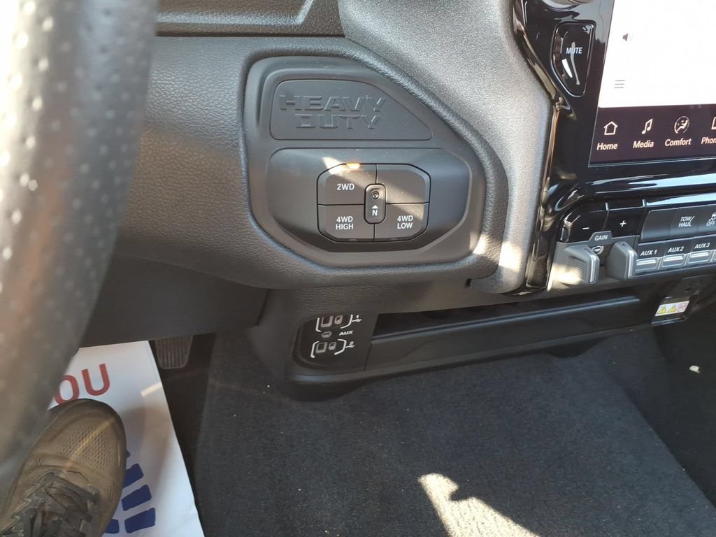 New 2026 RAM 2500 Tradesman AWD/4WD image 15