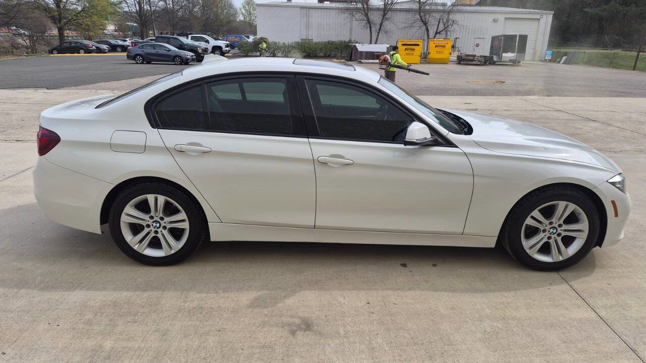 Used 2016 BMW 328i Sedan image 9