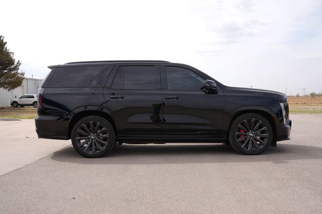 Used 2025 Cadillac Escalade V w/ LPO, Floor Liner Package image 4