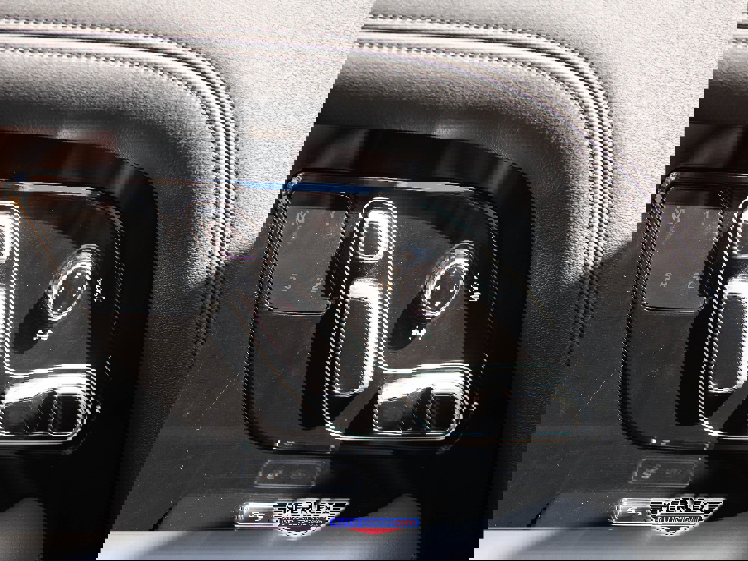 Used 2018 Land Rover Range Rover Long Wheelbase Supercharged image 41