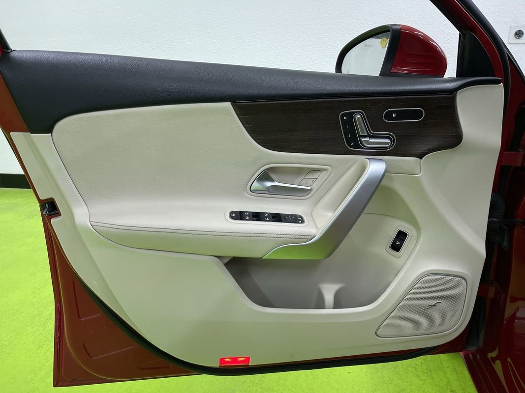 Used 2020 Mercedes-Benz A 220 4MATIC image 16