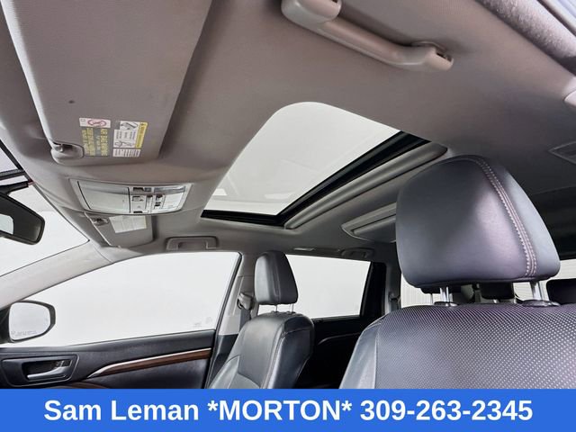 Used 2015 Toyota Highlander Limited image 23