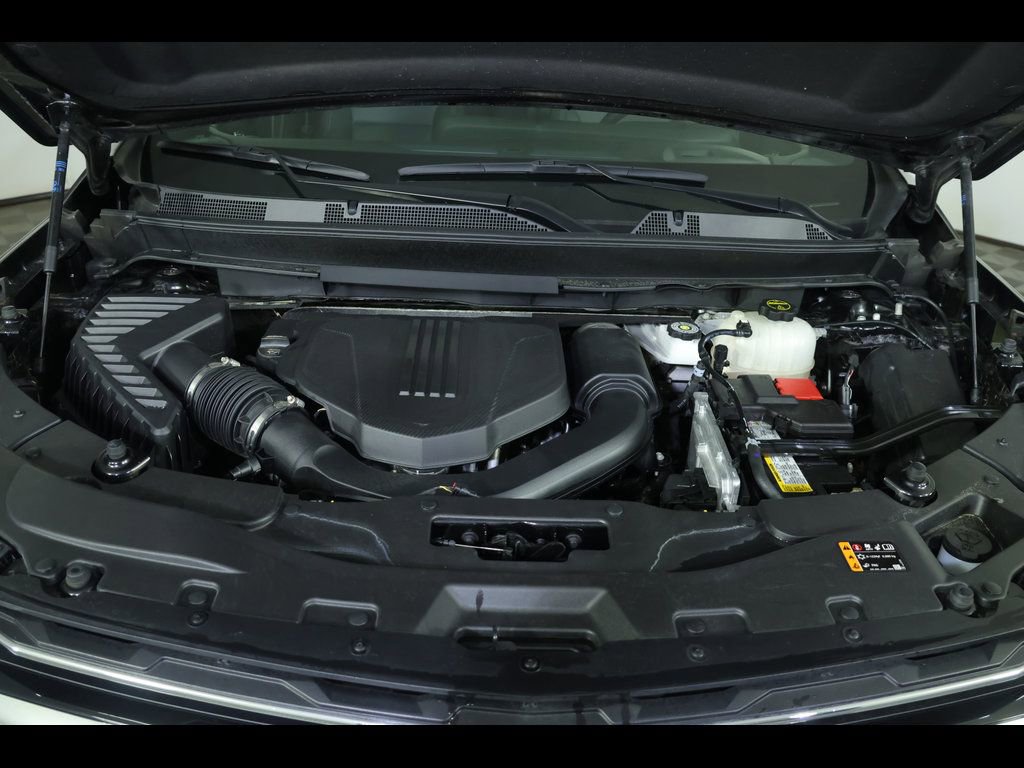 Used 2025 Chevrolet Traverse LT image 19