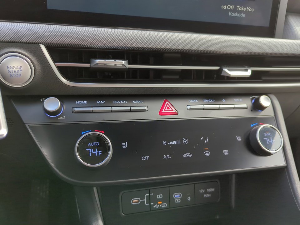 New 2026 Hyundai Sonata SEL FWD image 21