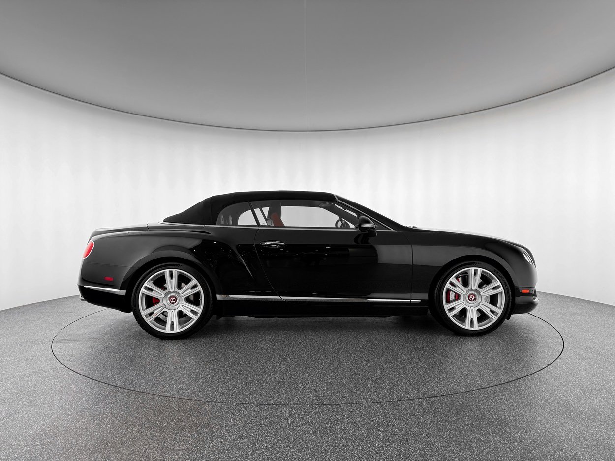 Used 2015 Bentley Continental GT image 10