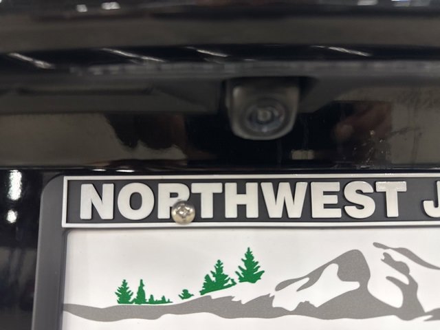 Used 2022 Subaru Outback Premium image 23