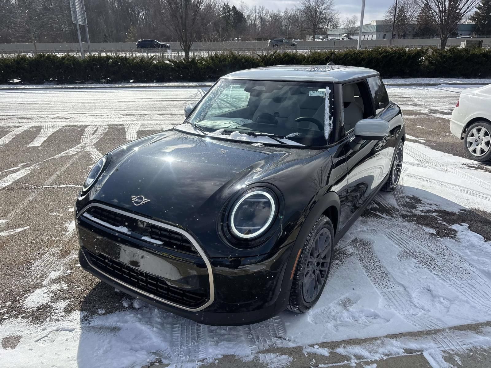 New 2026 MINI Cooper 2-Door Hardtop FWD image 3