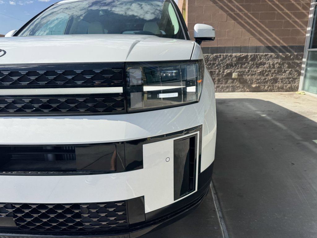 Used 2024 Hyundai Santa Fe Calligraphy image 11