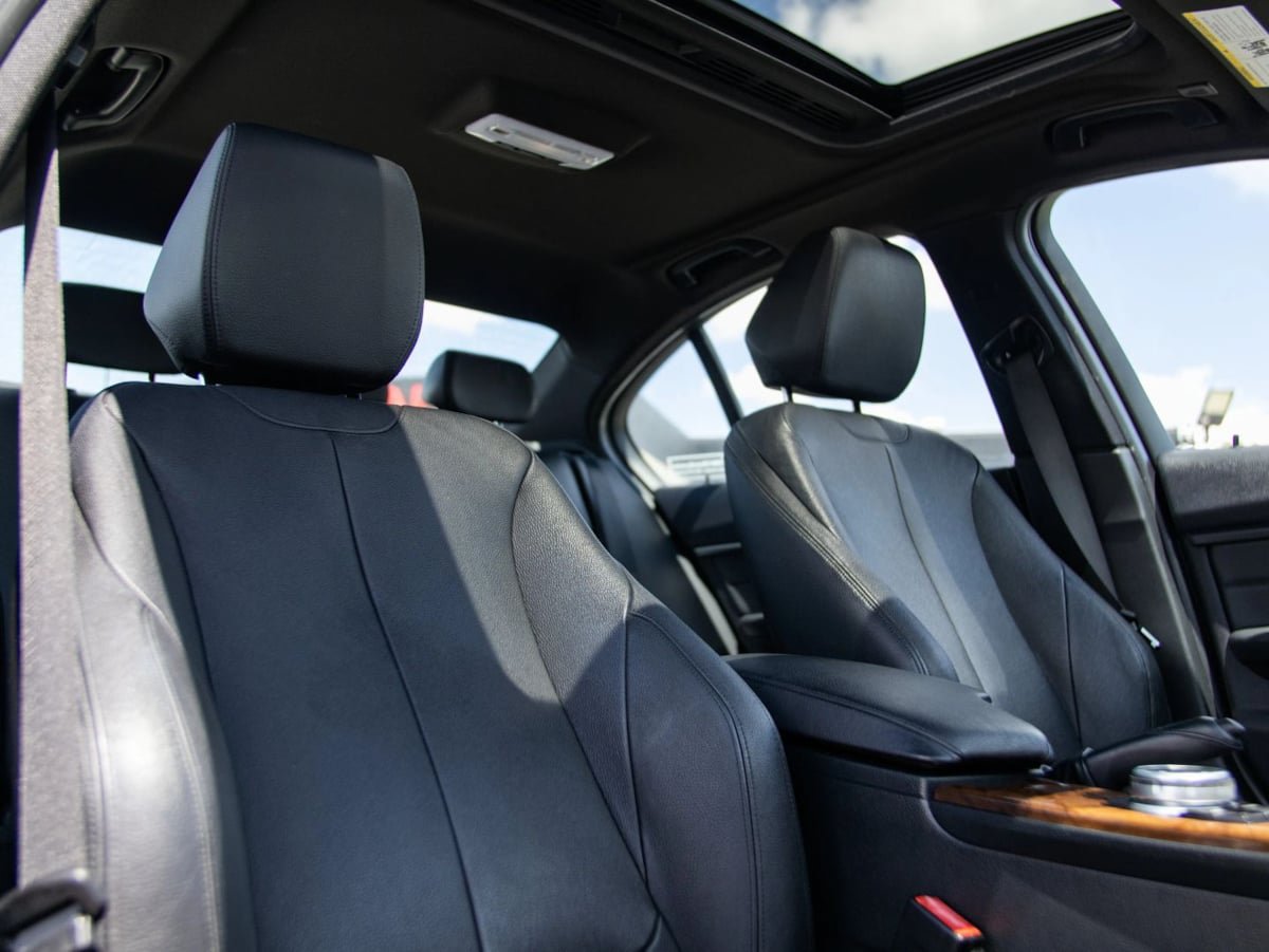 Used 2014 BMW 335i Sedan RWD image 21