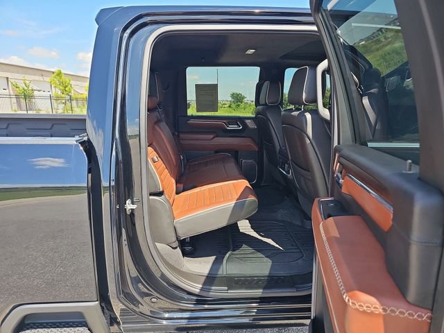 Used 2024 GMC Sierra 2500 Denali Ultimate AWD/4WD image 27