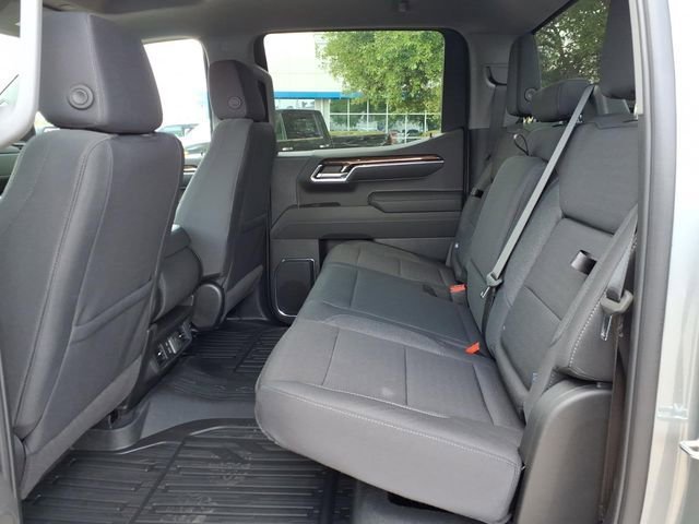 New 2026 GMC Sierra 1500 Elevation w/ LPO, Elevation Black Package AWD/4WD image 10