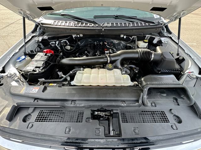 Used 2024 Ford Expedition Limited image 31