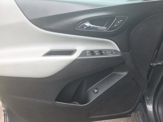 Used 2019 Chevrolet Equinox LT w/ LT True North Edition AWD/4WD image 11