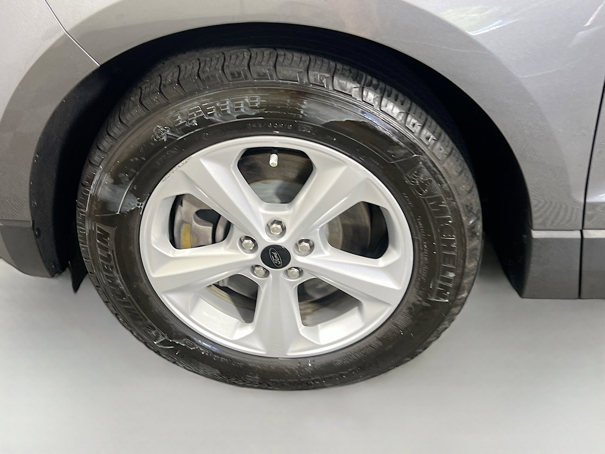 Used 2024 Ford Edge SE AWD/4WD image 13