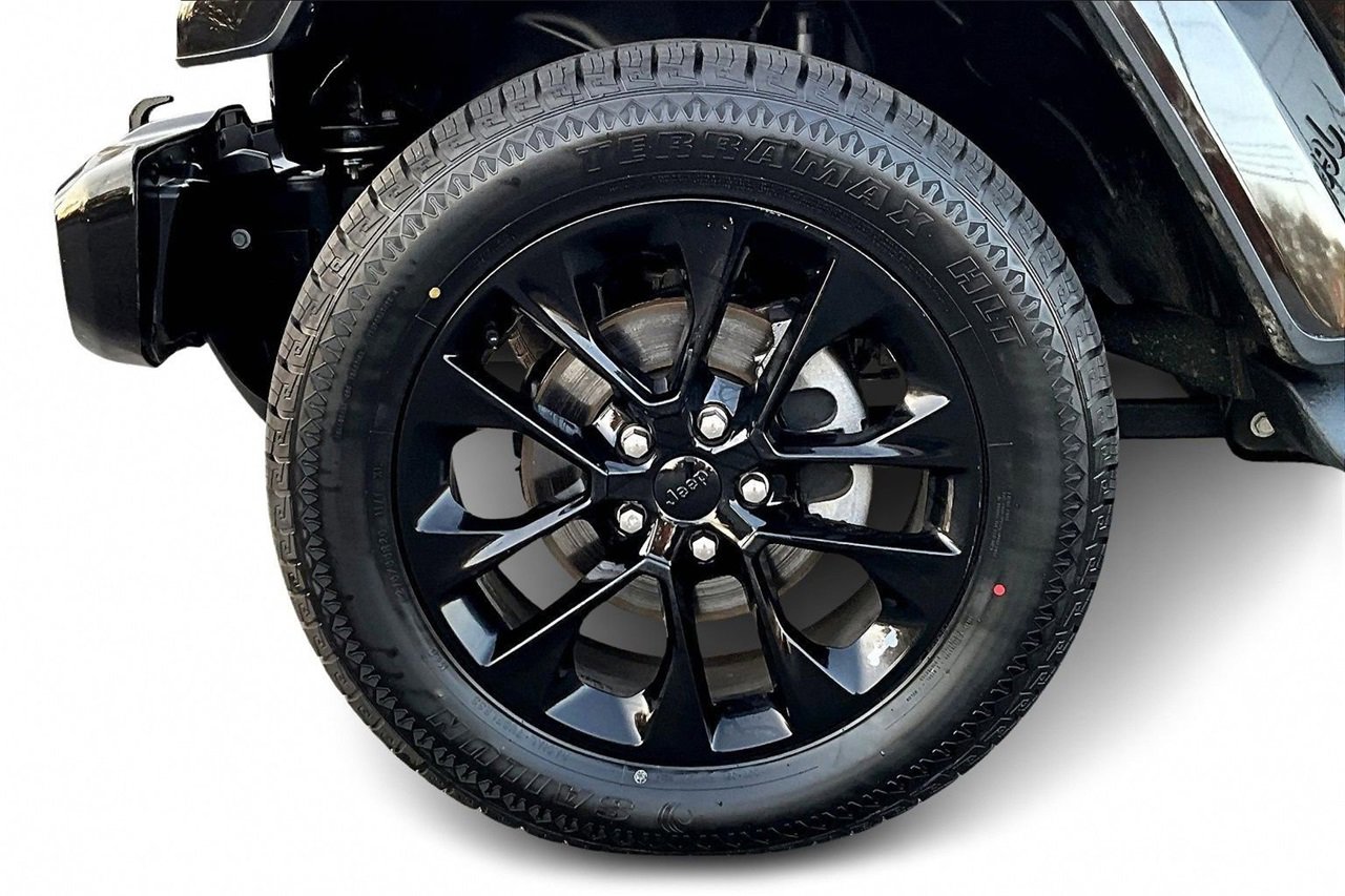 Certified 2023 Jeep Gladiator Overland image 31