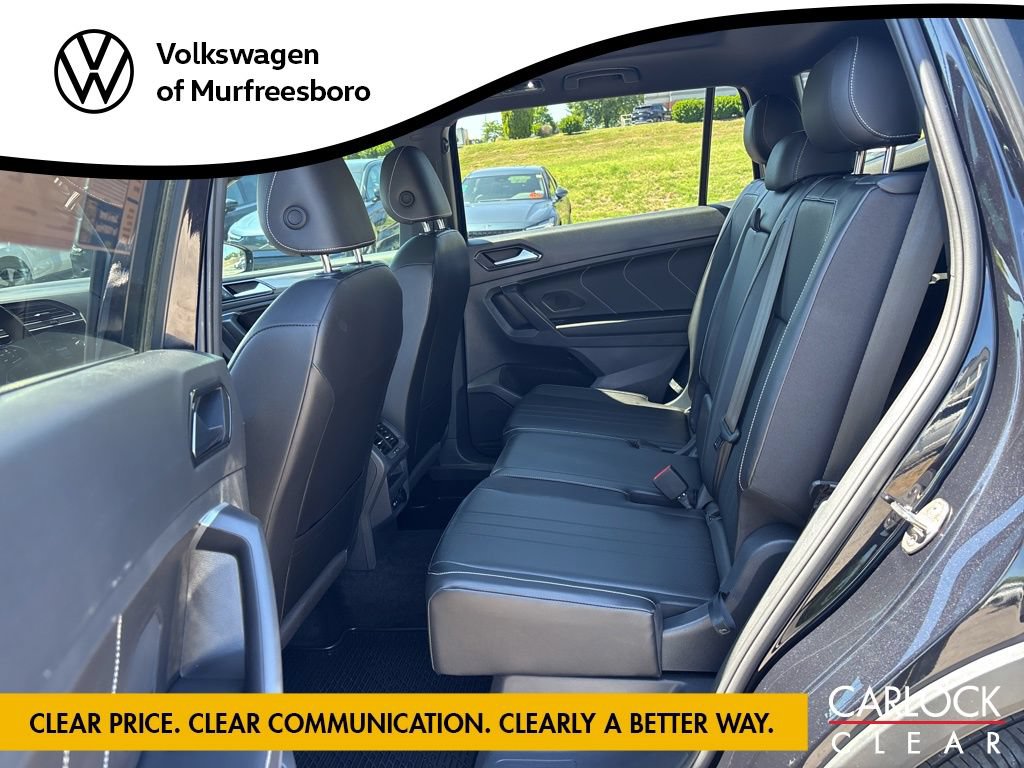 Used 2024 Volkswagen Tiguan SE R-Line FWD image 24