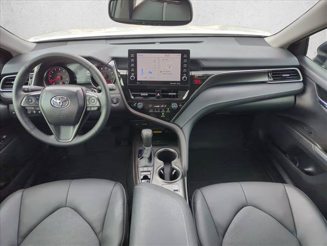 Used 2024 Toyota Camry XSE w/ Cold Weather Package FWD image 18