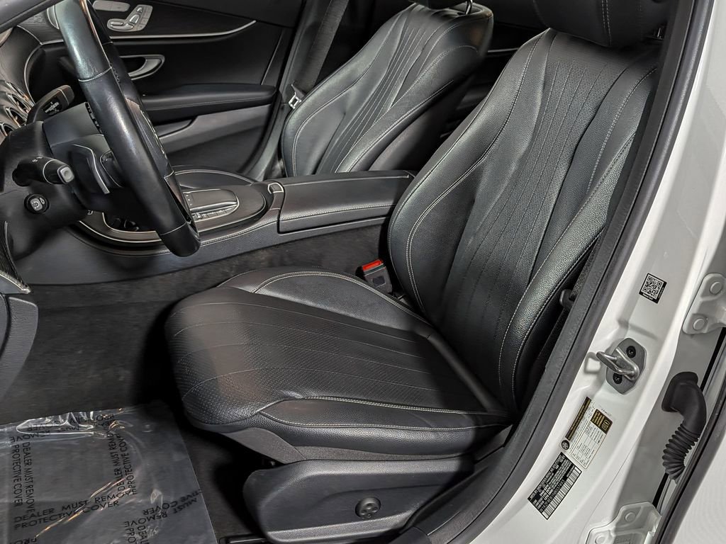 Used 2022 Mercedes-Benz E 350 4MATIC Sedan image 16