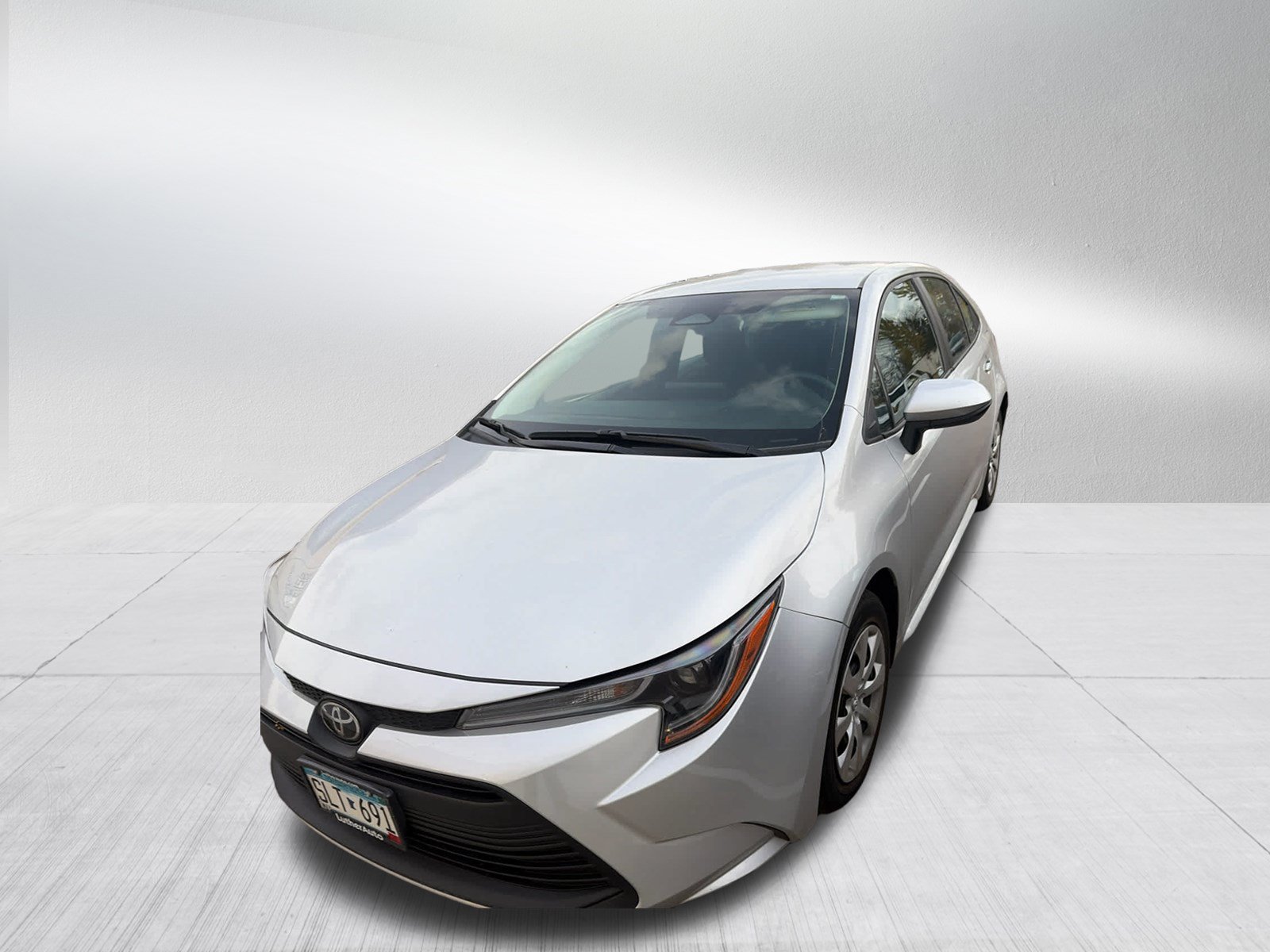 Certified 2024 Toyota Corolla LE FWD image 3