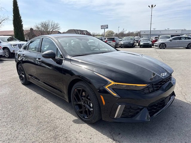 New 2026 Kia K5 GT-Line image 1