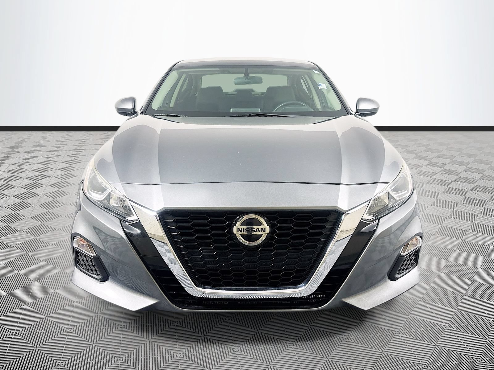 Used 2019 Nissan Altima 2.5 S FWD image 2