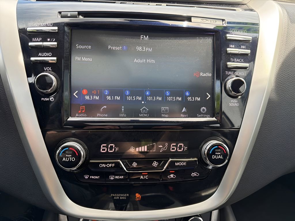 Used 2018 Nissan Murano SL w/ Moonroof Package AWD/4WD image 14