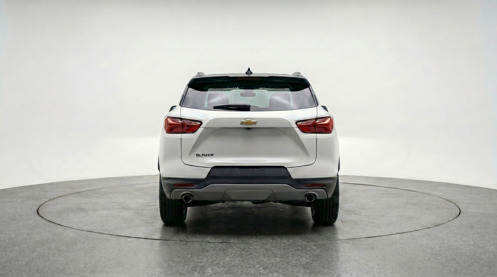 Used 2025 Chevrolet Blazer LT FWD image 7