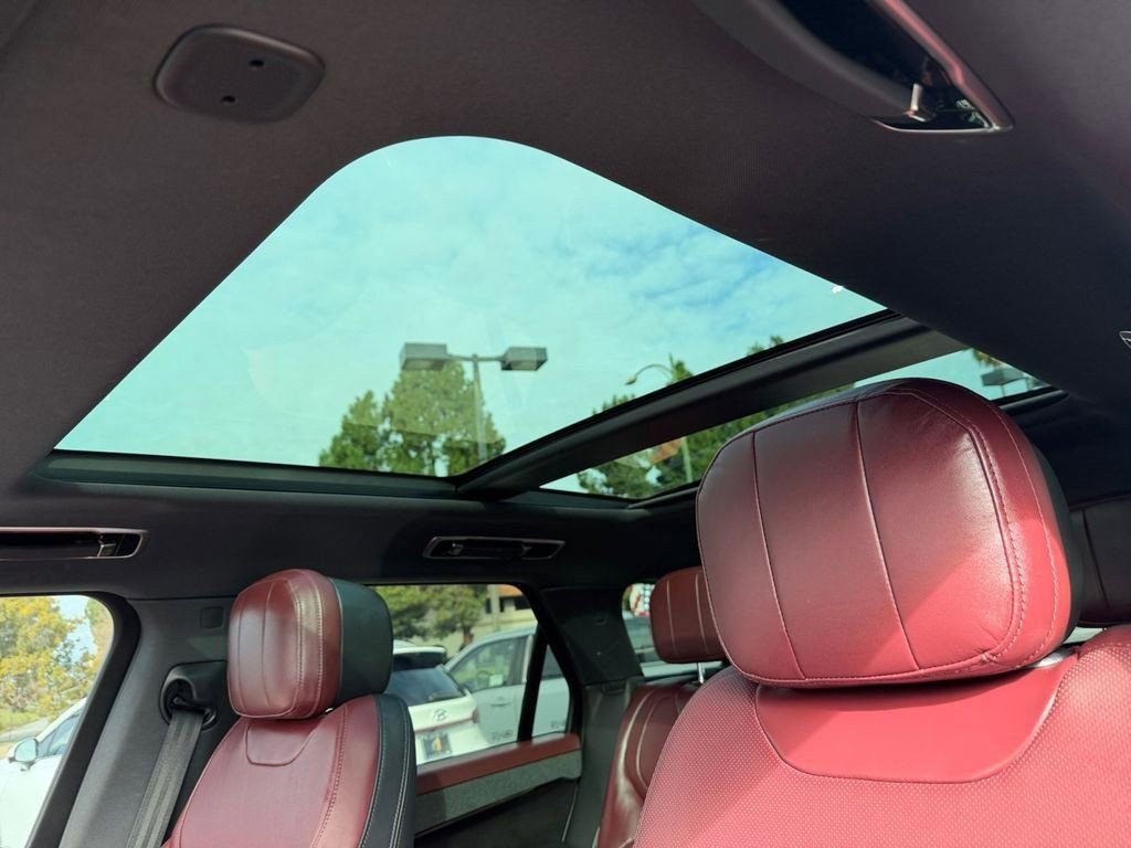 Used 2023 Land Rover Range Rover Sport SE Dynamic image 15