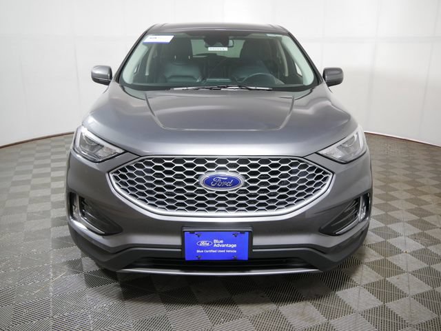 Certified 2024 Ford Edge SEL w/ Convenience Package AWD/4WD image 3