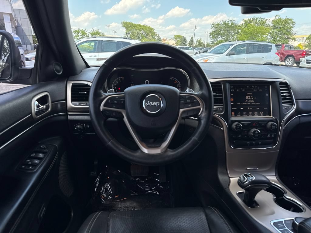 Used 2014 Jeep Grand Cherokee Limited w/ Luxury Group II AWD/4WD image 14