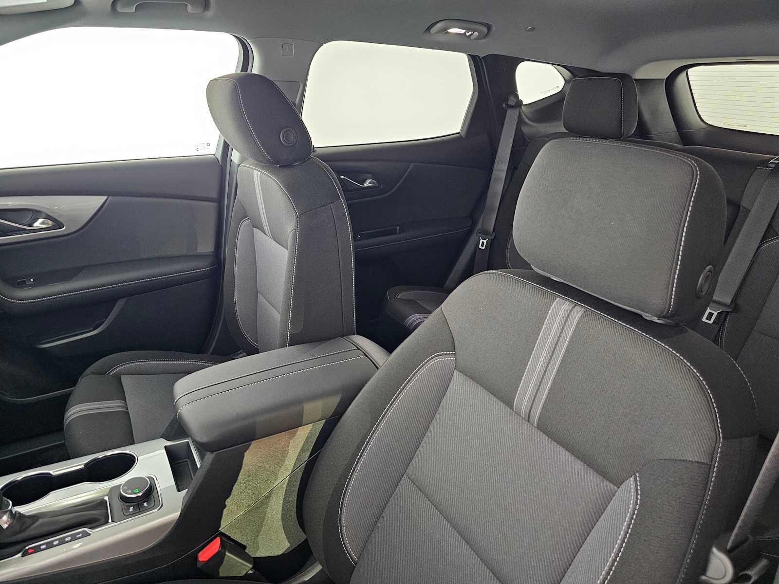 New 2026 Chevrolet Blazer LT w/ Convenience Package FWD image 21