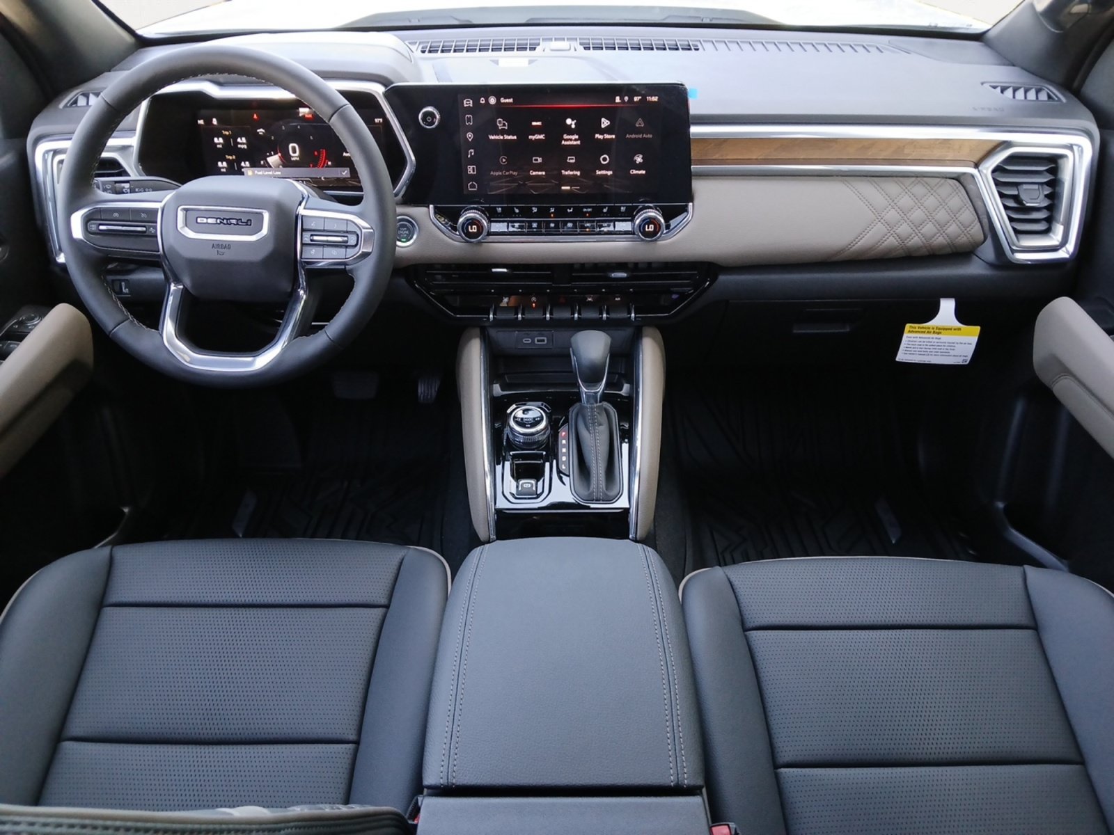 New 2026 GMC Canyon Denali AWD/4WD image 3