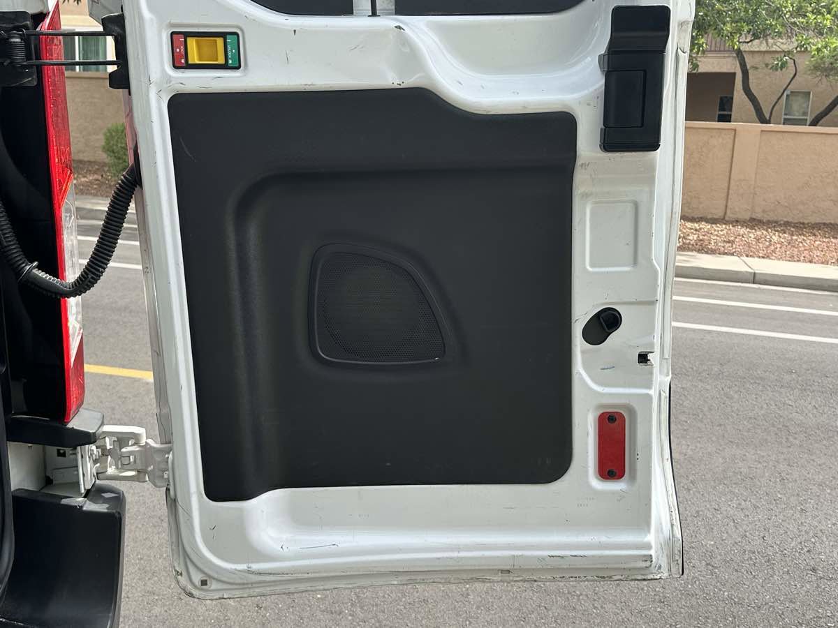 Used 2019 Ford Transit 350 148 Medium Roof image 34